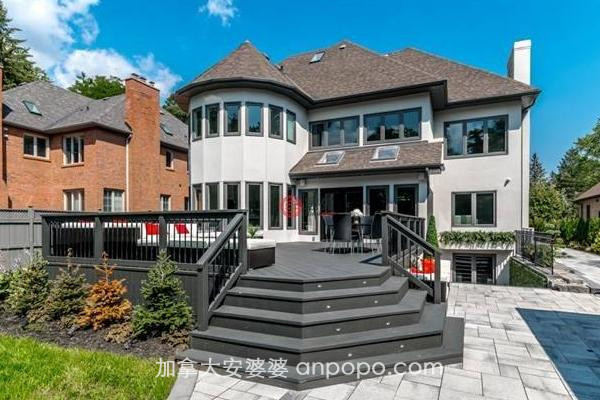 加拿大一栋房子多少钱？