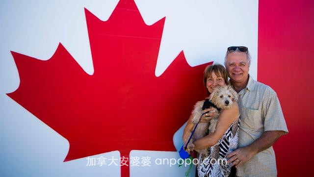 打脸！加拿大频繁挑衅中国，自掘700余座坟墓，特鲁多要上帝负责