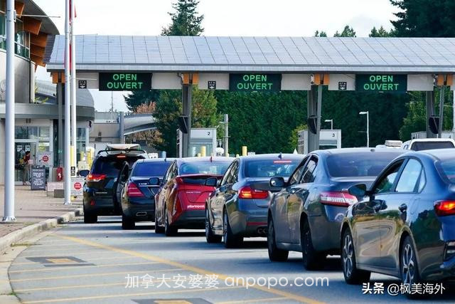都憋坏了！?加拿大向美游客重开边境首日，汽车入境要排7小时