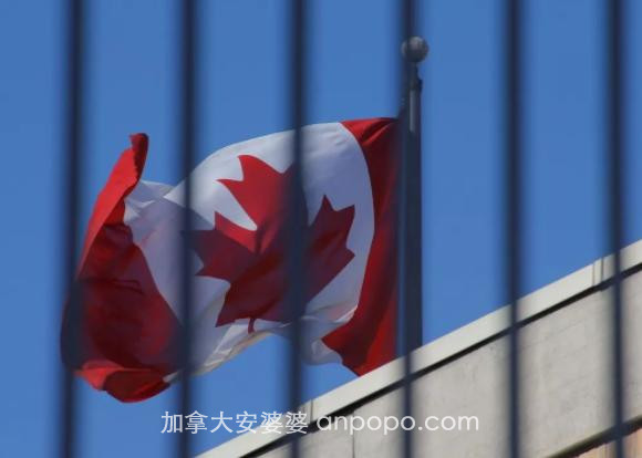 在中国就要遵守中国的法律，仅隔1天，另一名加拿大人也被判刑