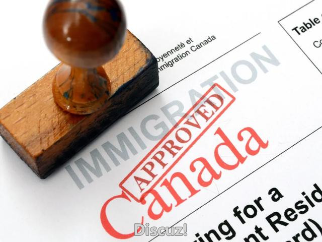 重磅！加拿大移民部长释放重要信号；三年移民百万